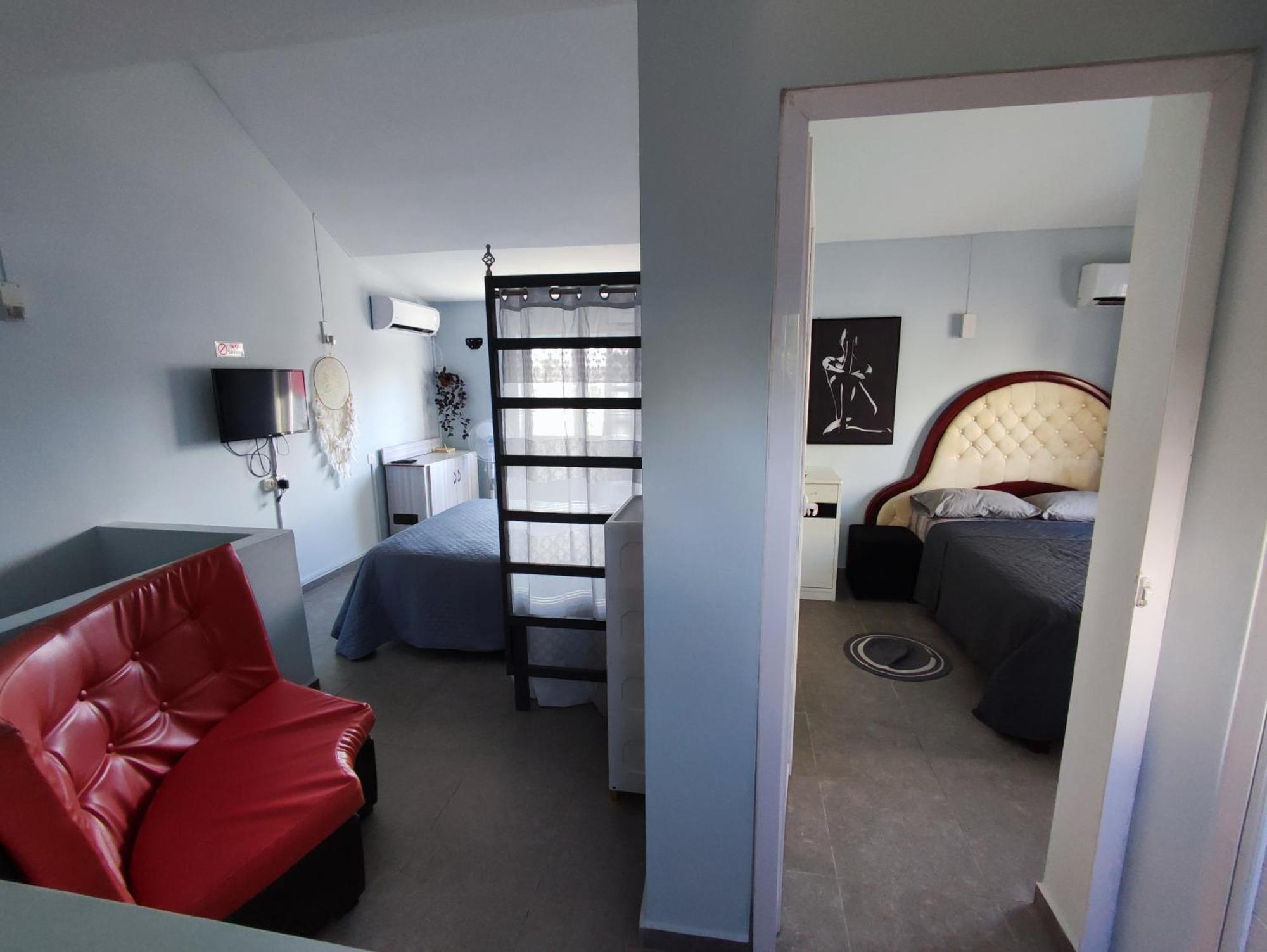 格兰贝伊Piscines Privees Et Chauffees, Private Heated Pools别墅 外观 照片